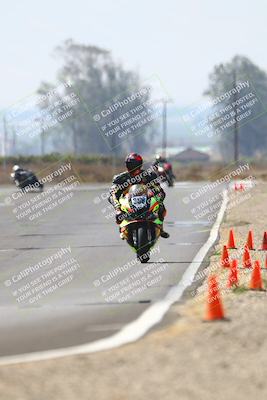 media/Sep-20-2025-TrackDaz (Sat) [[27f0cde673]]/A Group/2pm (Turn 9)/